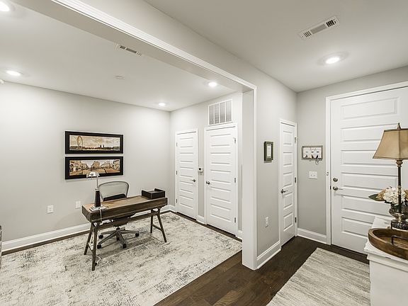 5th image of 6000 Shadow Green Dr #301