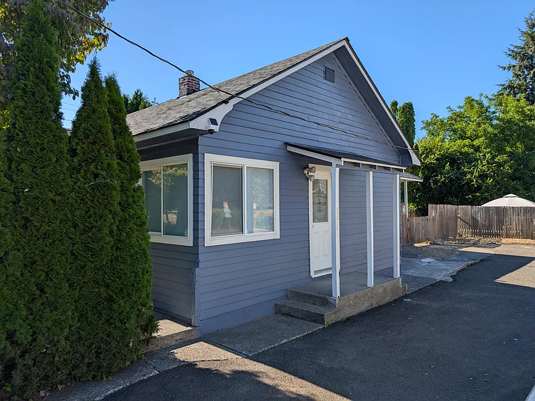 6025 NE Simpson St — Photo 31
