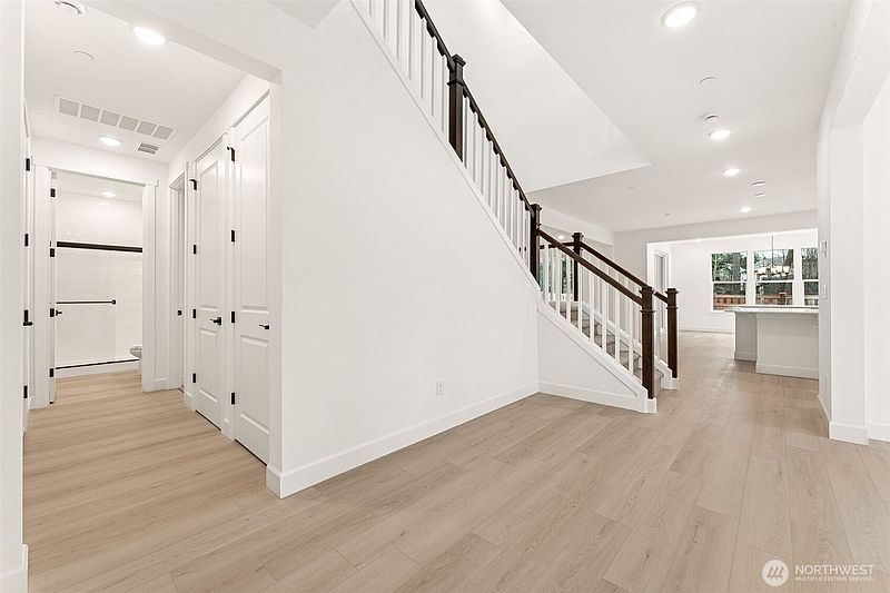 2nd image of 17828 139th Avenue E #132