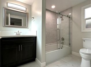 39 N Sierra Bonita Ave APT 1, Pasadena, CA 91106