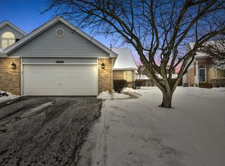 9734 W 154th St, Orland Park, IL 60462