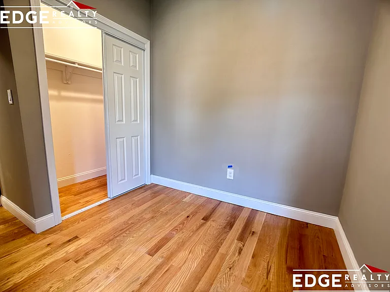 1914 Beacon St #1 — Photo 5