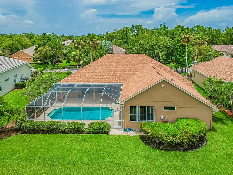 10559 Greencrest Dr — Photo 39