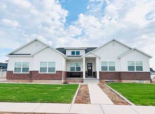 948 W Sawgrass Rd, Richfield, UT 84701
