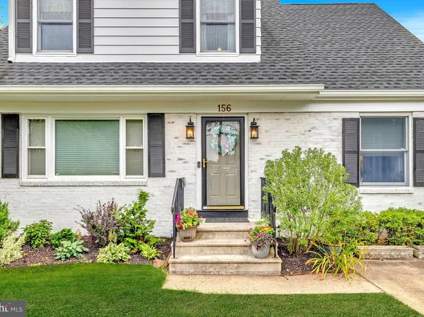 156 Briner Ln, Hamilton, NJ 08690