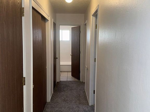 5th image of 10159-10161 Ellenwood Ave