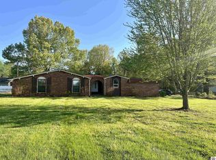 3239 State Route 121 N, Murray, KY 42071