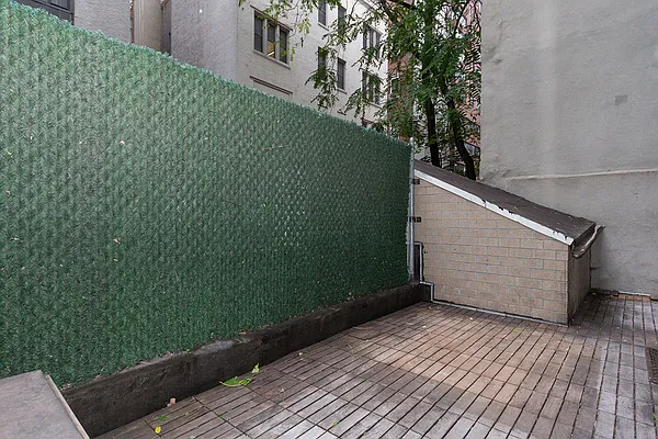 Rented by Compass | media 3