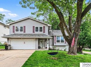 3302 Daniell St, Bellevue, NE 68123
