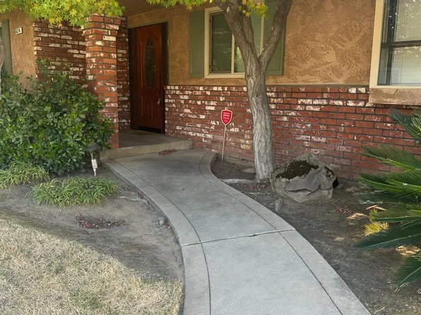 6374 N 6th St, Fresno, CA 93710