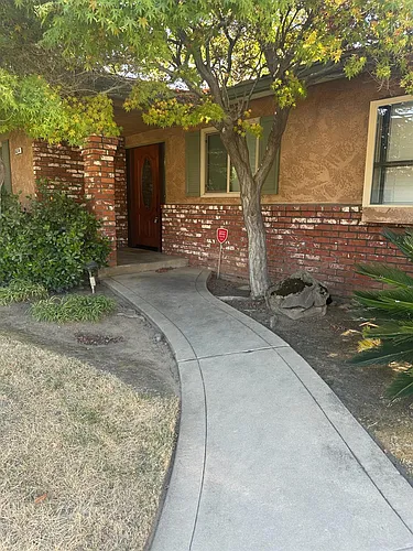 6374 N 6th St Photo 1