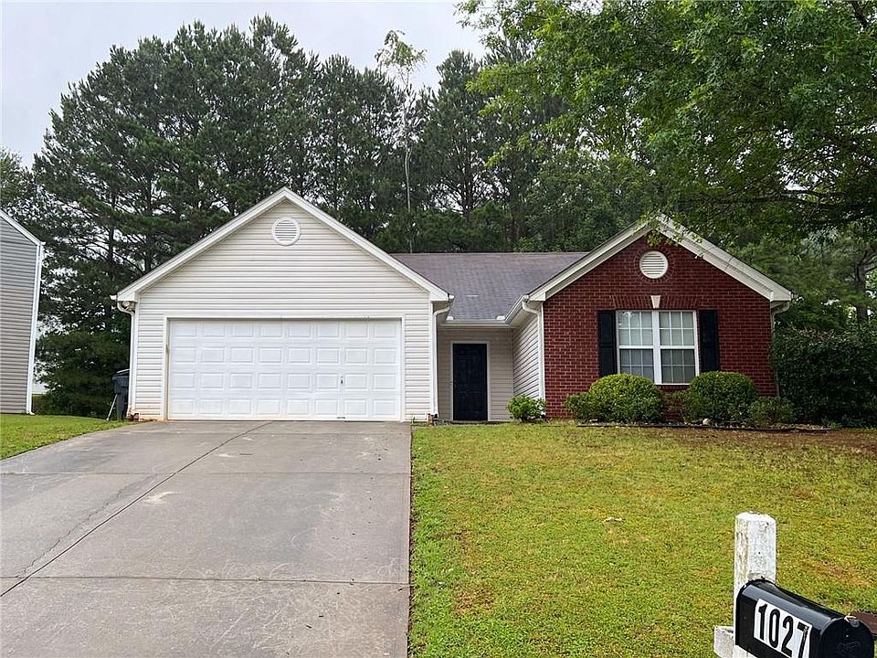 1st image of 1027 Yellow River Dr