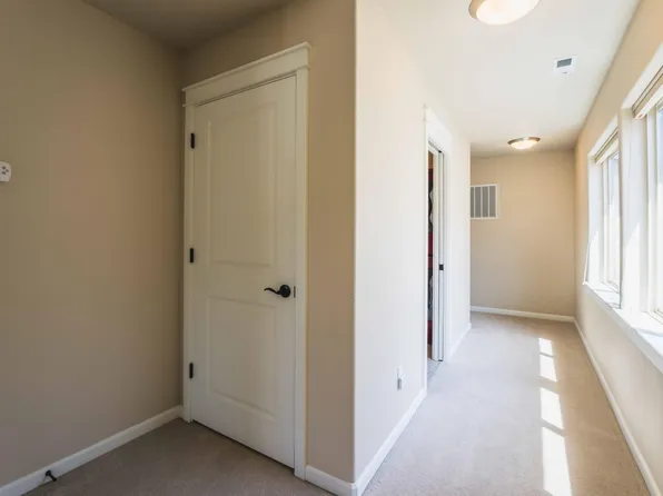 1764 NW Harriman St, Bend, OR 97703
