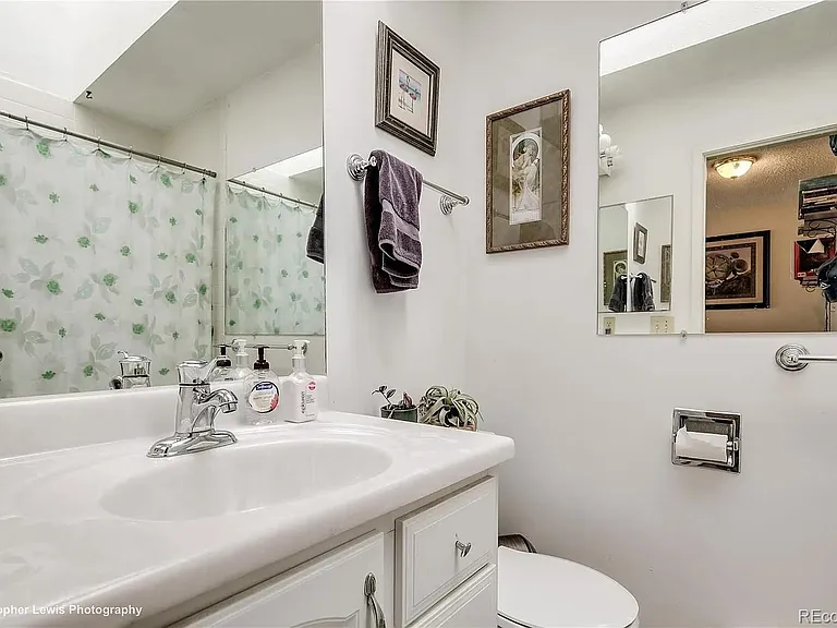 1150 Poplar Ave — Photo 12