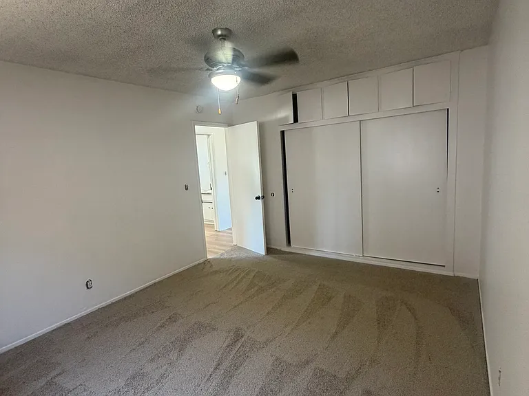 833 Bonita Ave — Photo 18