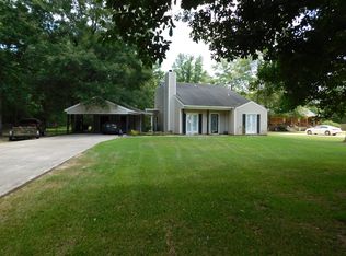 33700 Nancy Dr, Walker, LA 70785