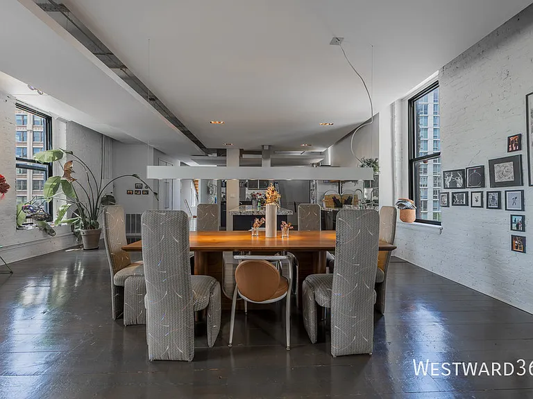 321 S Jefferson St #4 — Photo 6