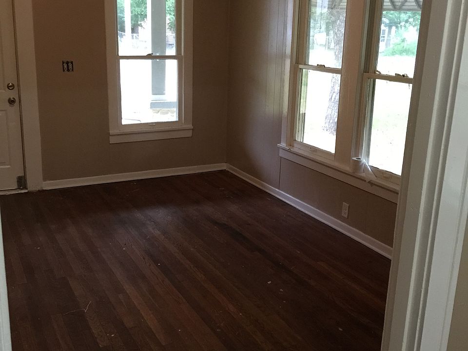 1st image of 3135 Fulton St