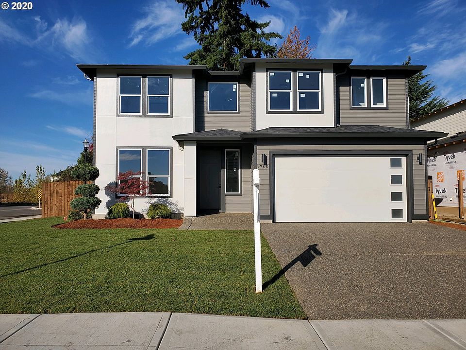 1st image of 9700 NE 112th Cir