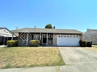 868 Ashwood Ave, Vallejo, CA