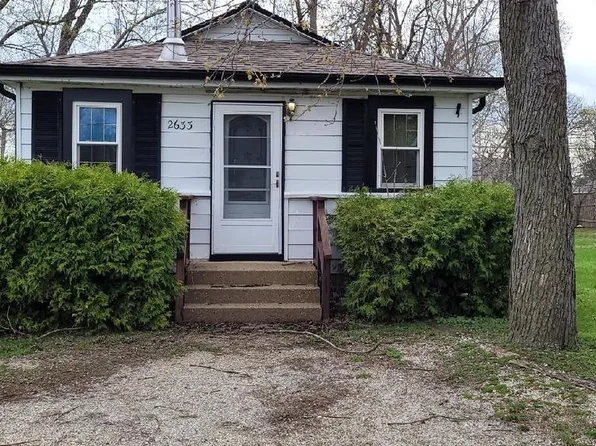 2633 Marshall SQUARE, Kansasville, WI 53139