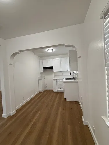 323 1/4 S Avenue 20 Photo 1