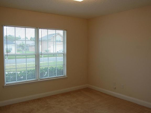 3rd image of 8603 Falling Springs Dr