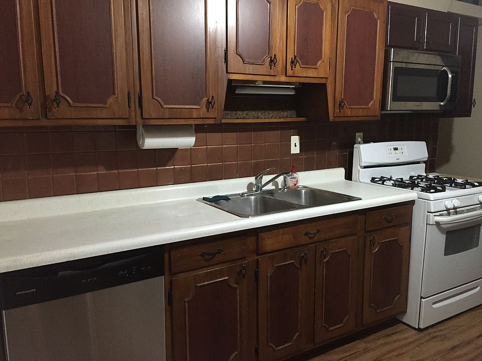 1st image of 1324 Wilson Ave