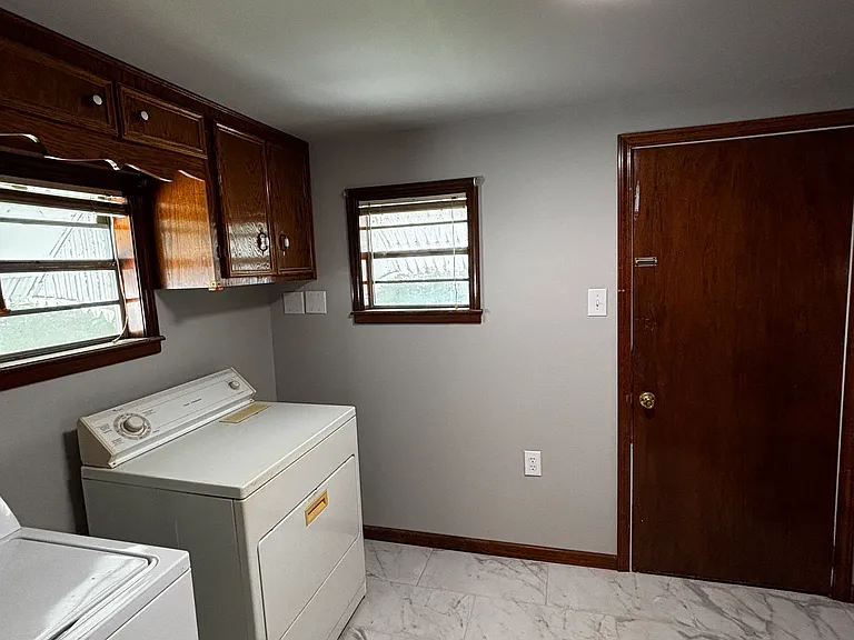 905 L St NW — Photo 6