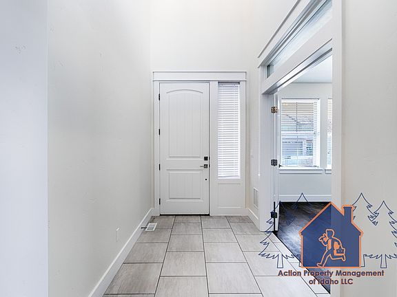 5th image of 2539 N Bottle Brush Ave