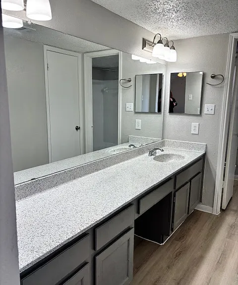 Langham Creek Apartments — Photo 17