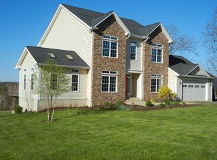 40092 Thomas Mill Rd, Leesburg, VA 20175