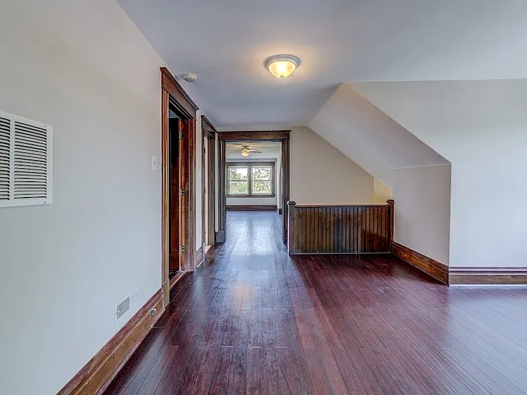 5779 Pershing Ave — Photo 33