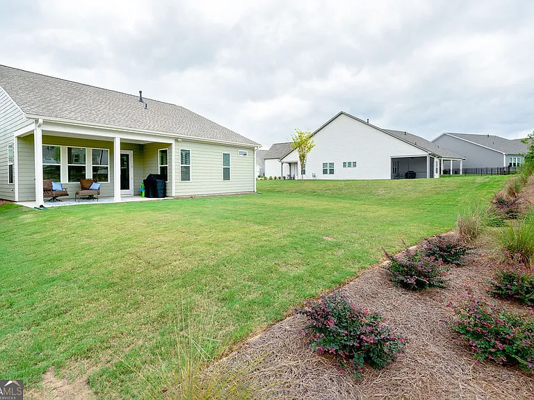 106 Club Cresswind Dr — Photo 17