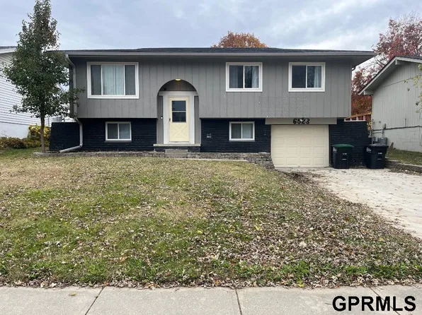 6523 S 139th Cir, Omaha, NE 68137