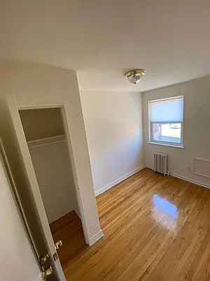 Rented by Contact Realty | media 11