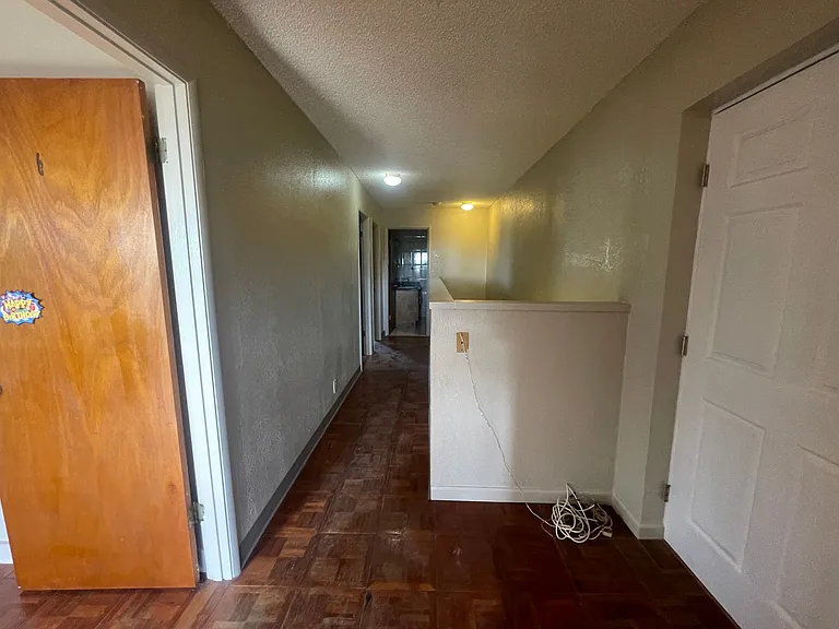 731 10th Ave #B — Photo 11