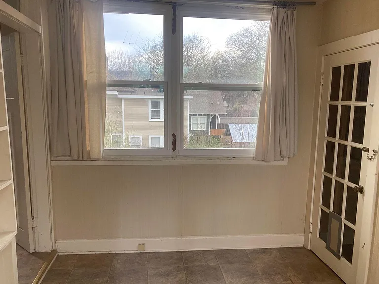 641 S Rembert St #641 — Photo 15