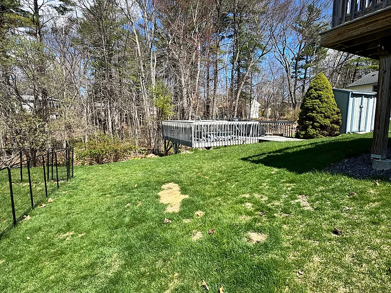 10 Lancelot Dr — Photo 16