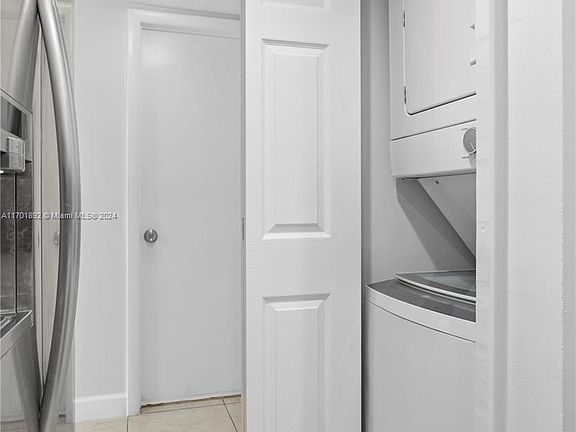 3rd image of 10090 NW 80th Ct APT 1217
