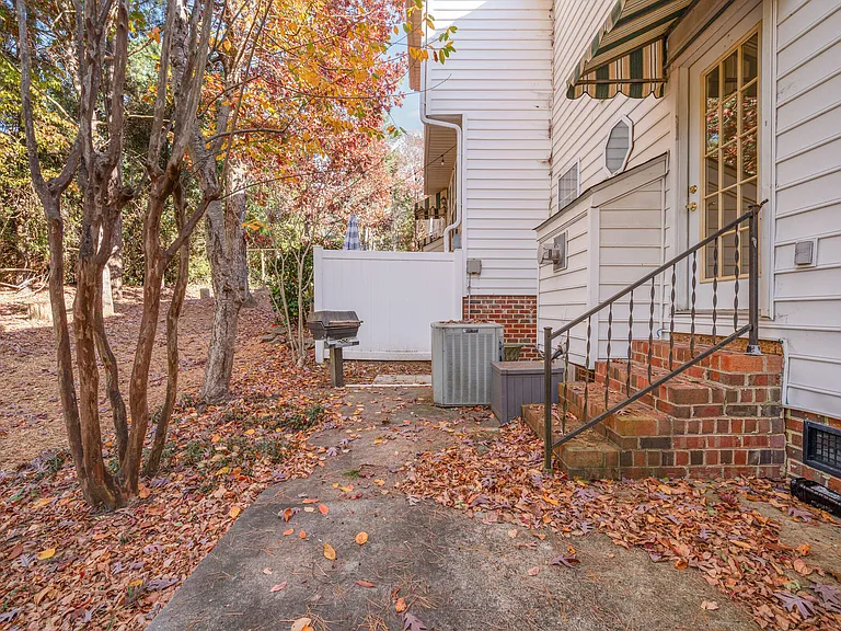 118 Grande Meadow Way #1 — Photo 7