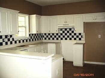 2nd image of 430 South Rdg