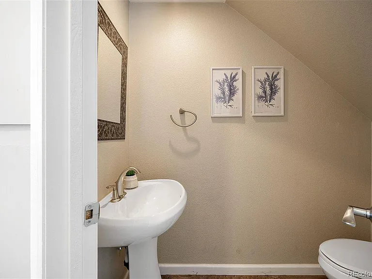 1881 Newland Ct — Photo 5