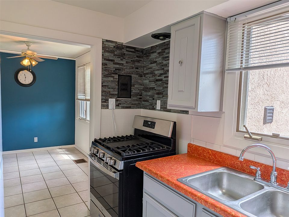 1st image of 2332 45th St APT B