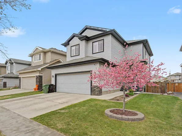 82 Dalquist Bay, Leduc, AB T9E 0J7