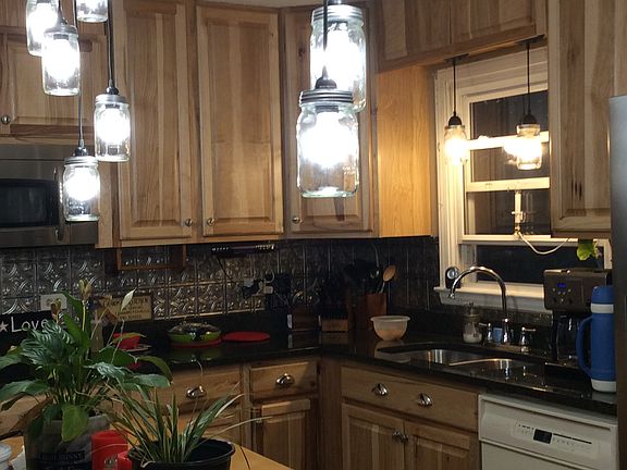 New kitchen and cabinet