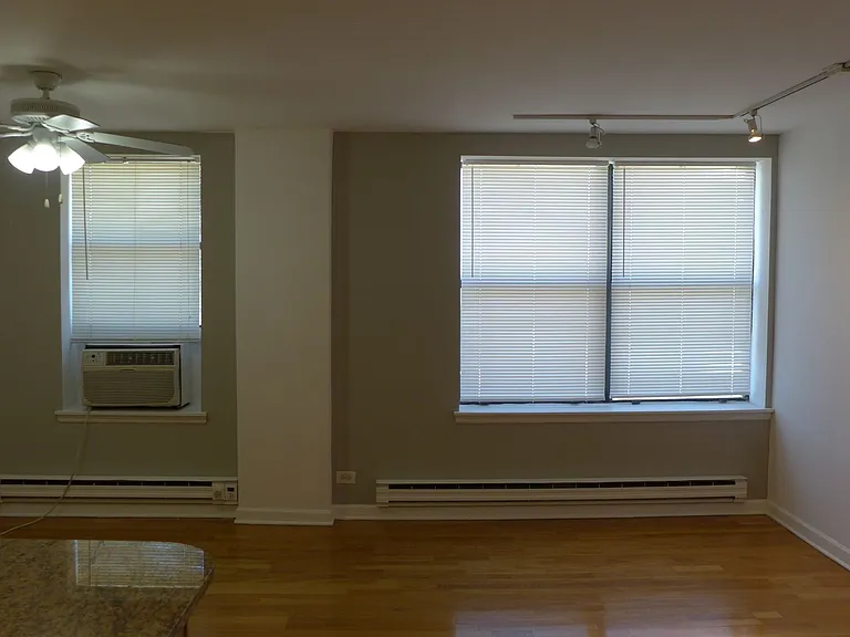 808-12 W Junior Terrace — Photo 42