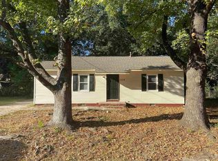 108 Parkway Dr, Warner Robins, GA