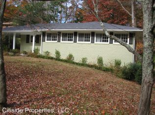 2741 Plantation Dr, East Pt, GA 30344