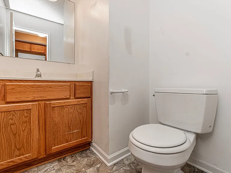 825 Whitetail Ct — Photo 14